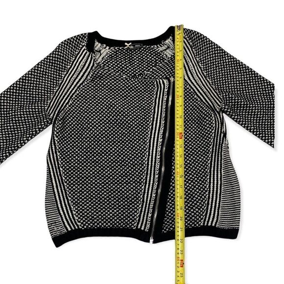 SINEQUANONE Paris Knit Offset Zip Moto Style Black and White Jacket - Picture 7 of 9